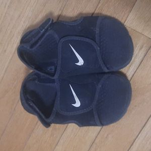 Nike sandals